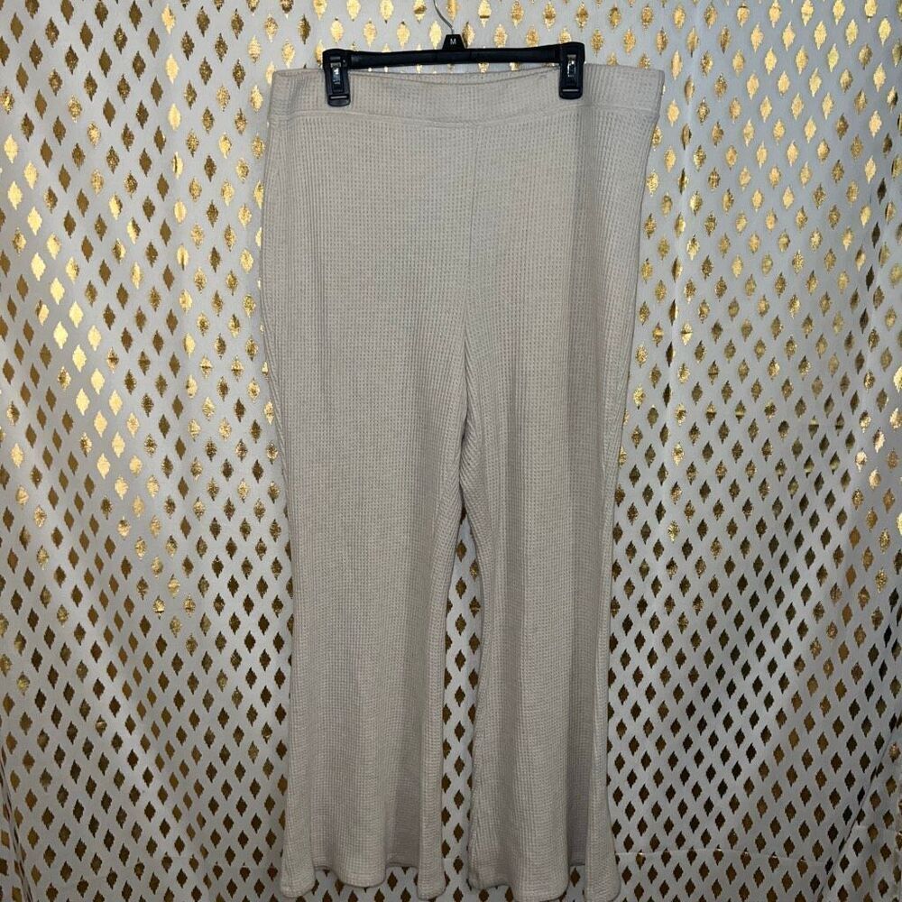 Aerie white waffle knit athletic wear loungewear sweatpants light cream nude siz